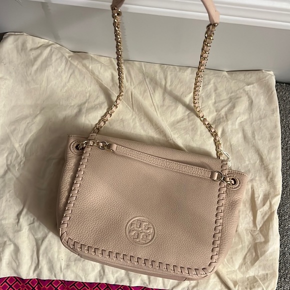 SOLD-Authentic brand new with tag Tory Burch pale pink messenger bag - Picture 2 of 13